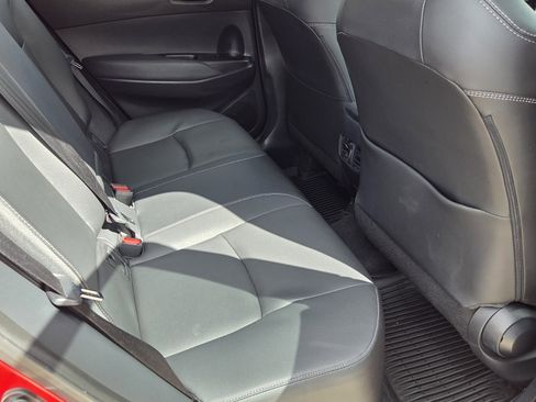 Certified 2022 Toyota Corolla Cross XLE w/ Convenience Package image 10