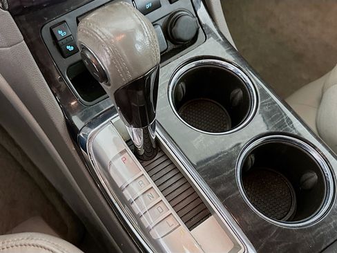 Used 2017 Buick Enclave Leather image 24