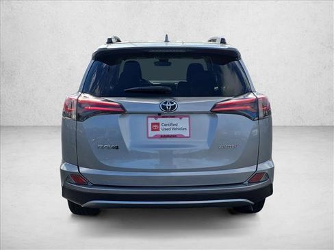 Used 2018 Toyota RAV4 Limited image 6
