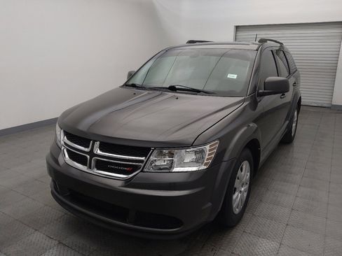 Used 2020 Dodge Journey SE FWD image 15
