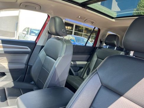 Used 2023 Volkswagen Atlas SEL AWD/4WD image 41