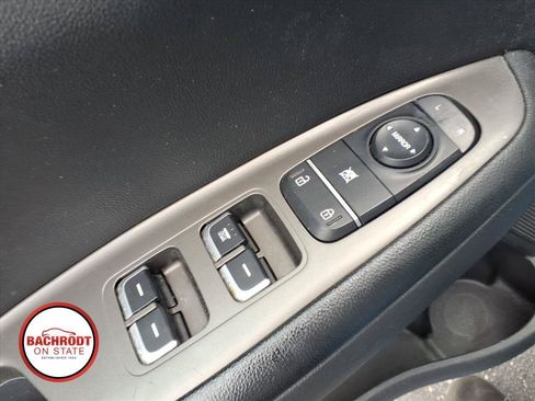 Used 2020 Kia Optima LX FWD image 16