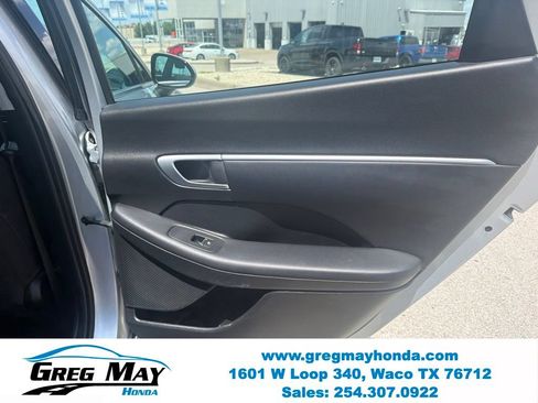 Used 2025 Hyundai Sonata SEL FWD image 24
