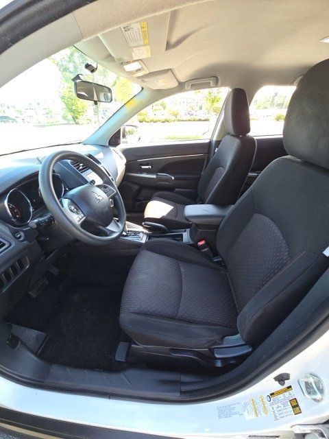 Used 2019 Mitsubishi Outlander Sport ES AWD/4WD image 12