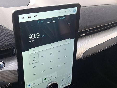 Used 2021 Ford Mustang Mach-E Select w/ Comfort/Appearance Package image 17