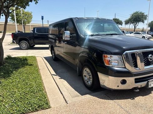 Used 2015 Nissan NV 3500 SL w/ Technology Package RWD image 5