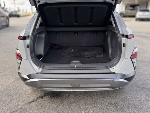 Used 2024 Hyundai Kona Limited image 13