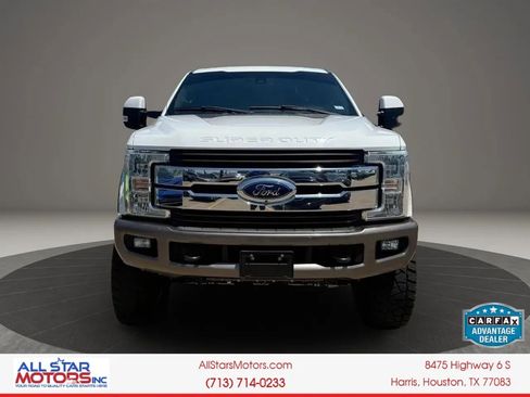 Used 2019 Ford F250 King Ranch w/ FX4 Off-Road Package AWD/4WD image 2
