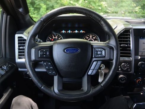Used 2016 Ford F150 XLT w/ Equipment Group 302A Luxury AWD/4WD image 4