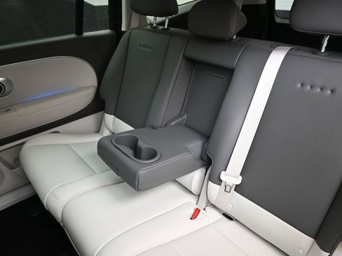 New 2026 Hyundai Ioniq 9 SEL image 19