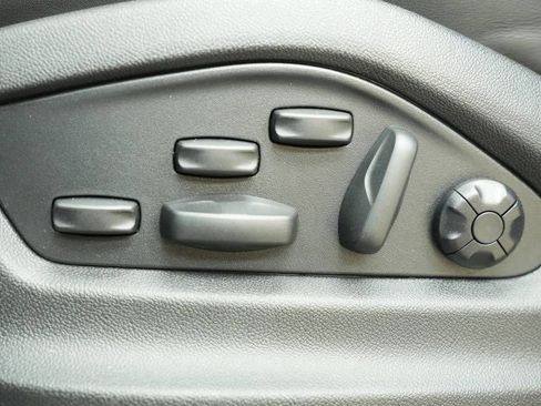New 2026 Porsche Cayenne AWD/4WD image 33