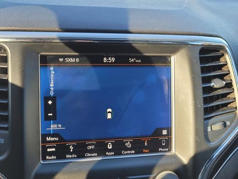 Used 2018 Jeep Grand Cherokee Limited image 11