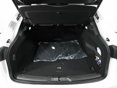 New 2024 Maserati Levante GT Ultima image 52