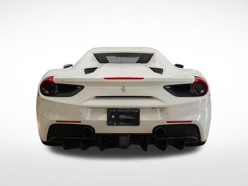 Used 2018 Ferrari 488 Spider RWD image 4