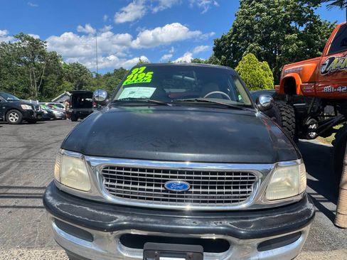 Used 1997 Ford Expedition XLT AWD/4WD image 3