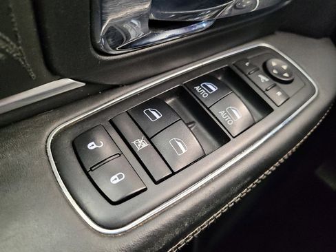 Used 2017 RAM 1500 Limited image 27