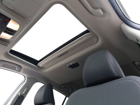 Certified 2026 Subaru Crosstrek 2.0i Premium AWD/4WD image 8