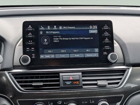 Used 2021 Honda Accord Sport image 17