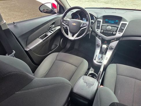 Used 2011 Chevrolet Cruze LT FWD image 12