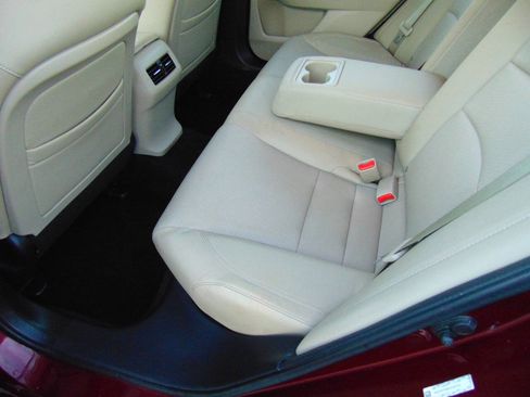 Used 2013 Honda Accord Touring image 8