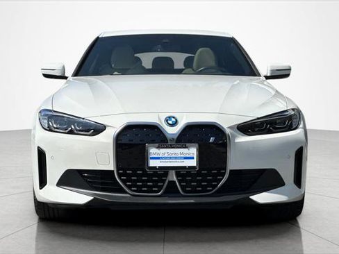 Used 2023 BMW i4 eDrive35 w/ Premium Package image 8