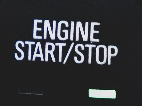 Used 2022 Chevrolet Malibu LT image 8