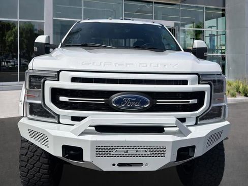 Used 2021 Ford F250 Lariat w/ Lariat Ultimate Package image 4