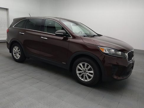 Used 2019 Kia Sorento AWD image 11