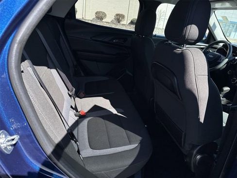Used 2023 Chevrolet TrailBlazer LT w/ Convenience Package FWD image 25
