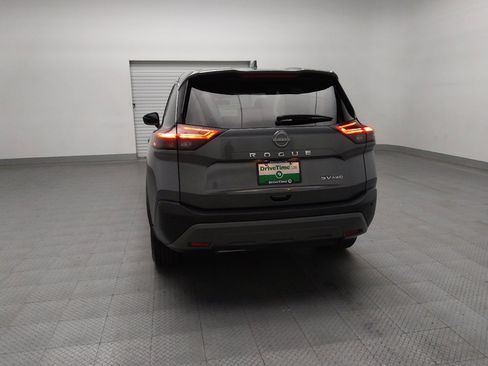 Used 2023 Nissan Rogue SV image 6