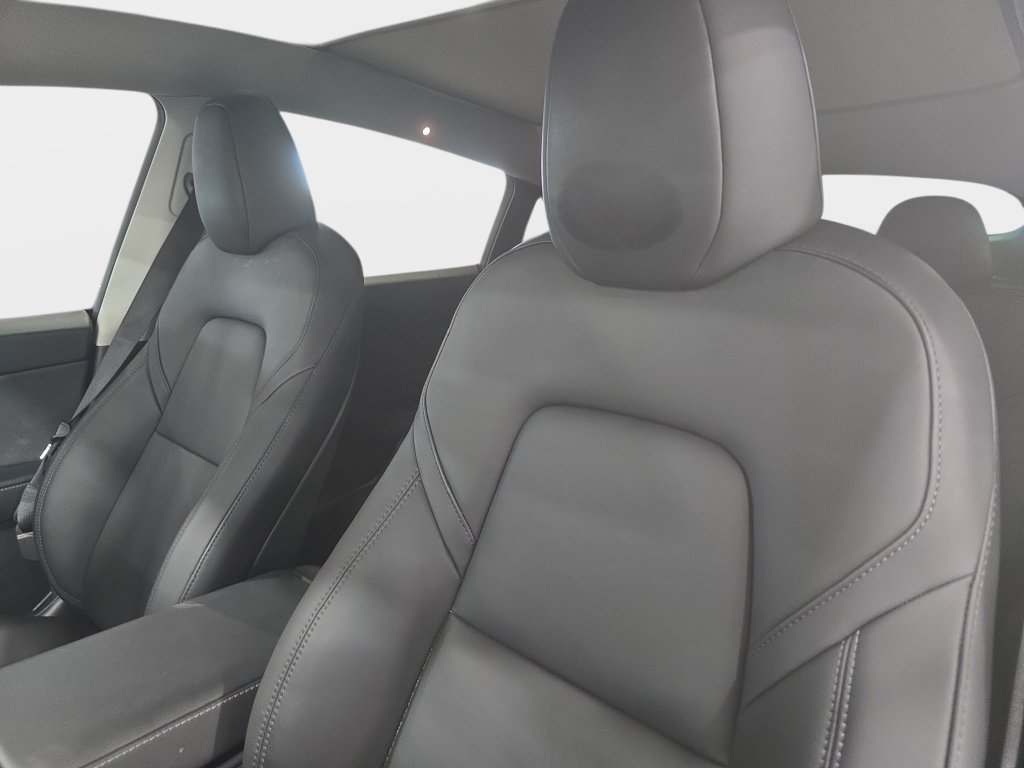 Used 2024 Tesla Model Y 2WD image 20