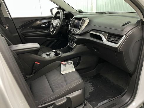 Certified 2022 GMC Terrain SLE w/ Driver Convenience Package FWD image 36
