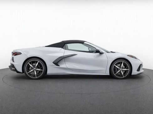 Used 2022 Chevrolet Corvette Stingray Preferred Conv w/ 2LT RWD image 8