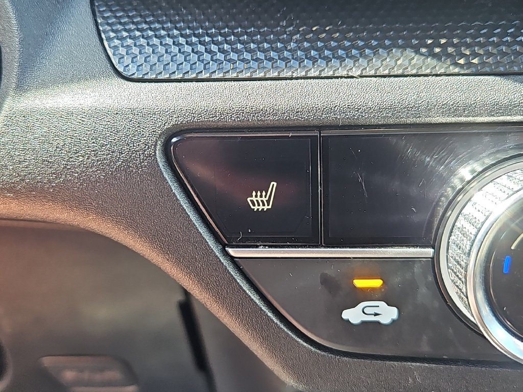 Certified 2025 Honda CR-V EX image 17
