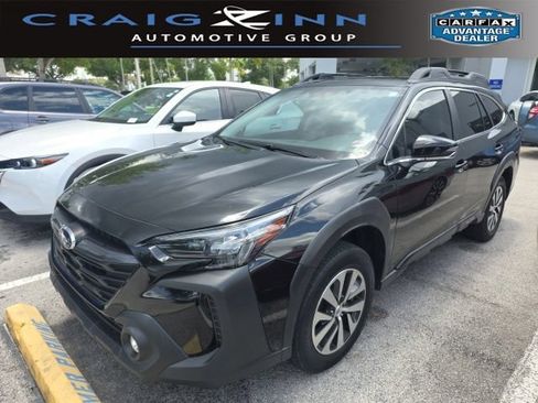Used 2024 Subaru Outback Premium AWD/4WD image 1