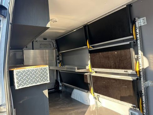 Used 2022 Mercedes-Benz Sprinter 2500 image 22
