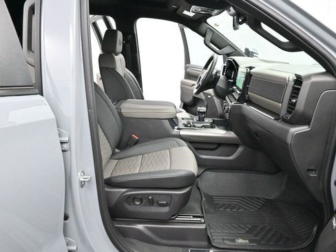 Used 2024 Chevrolet Silverado 1500 ZR2 w/ ZR2 Bison Edition image 31