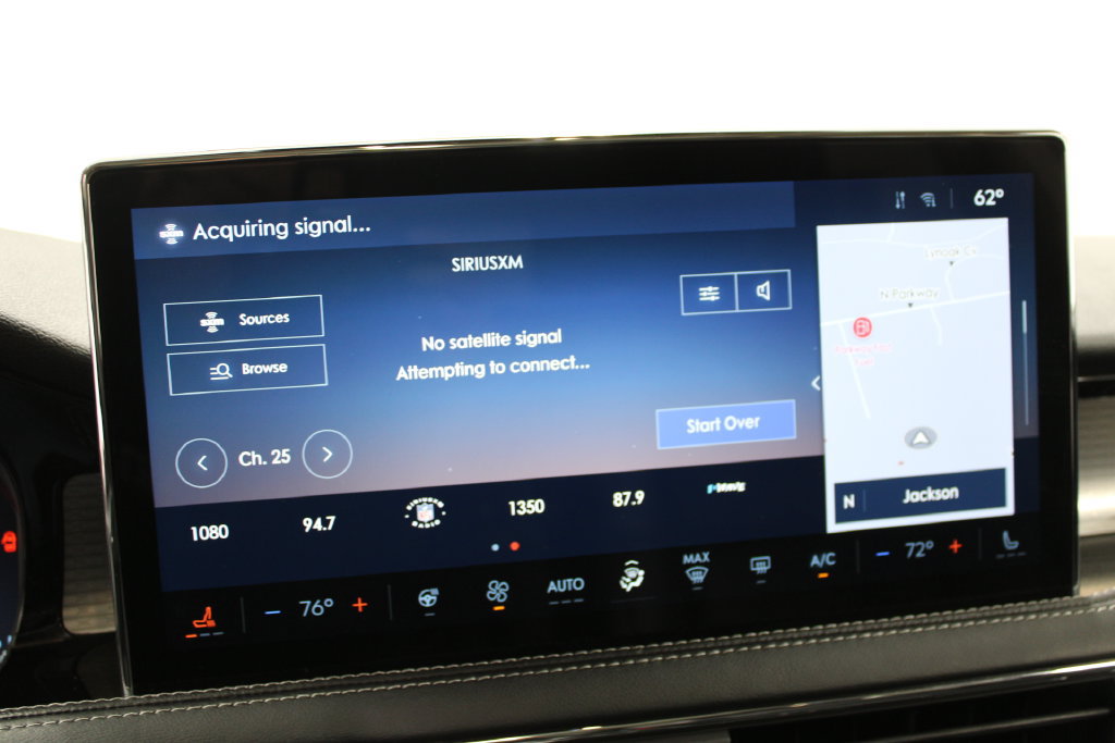 Used 2023 Lincoln Corsair AWD w/ Equipment Group 101A image 38