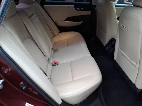 Used 2020 Honda Clarity Touring image 12