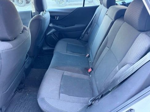 Used 2021 Subaru Outback AWD/4WD image 11