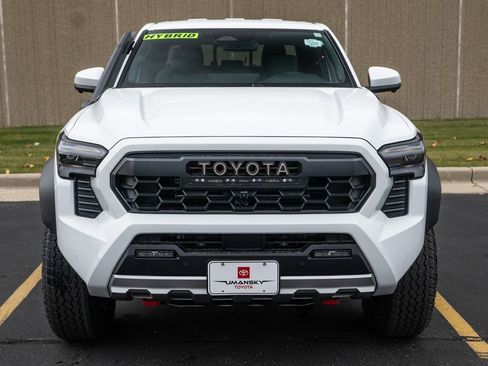 New 2025 Toyota Tacoma Trailhunter w/ Tow Tech Package image 3