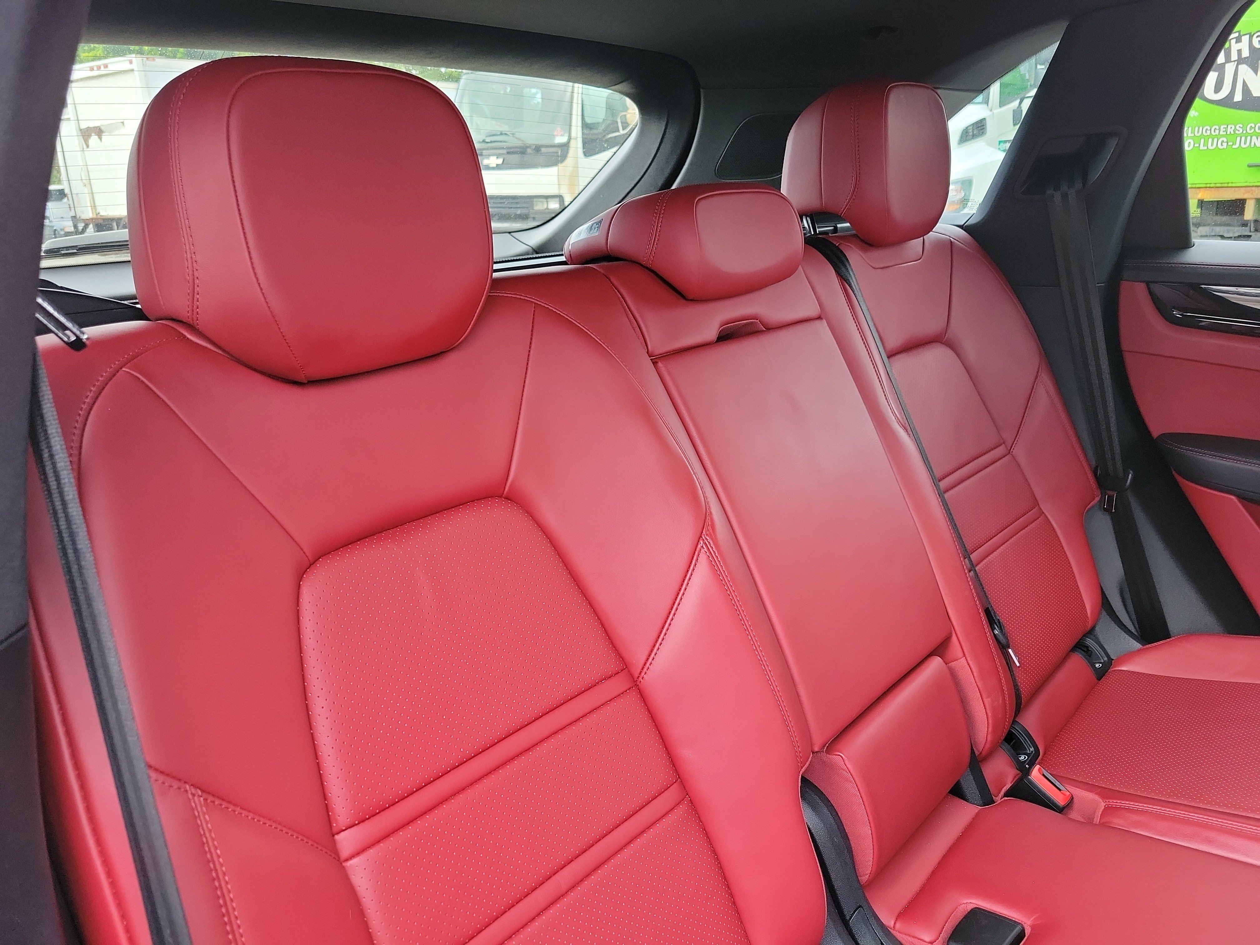 Used 2021 Porsche Cayenne AWD/4WD image 6