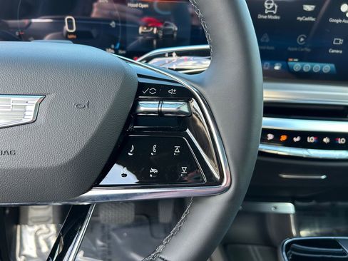 New 2026 Cadillac Lyriq Premium Sport image 18