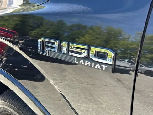 Used 2015 Ford F150 Lariat AWD/4WD image 19