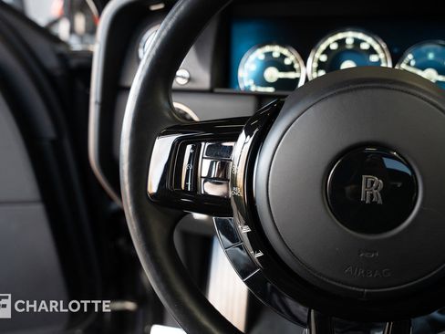 Used 2019 Rolls-Royce Cullinan image 23