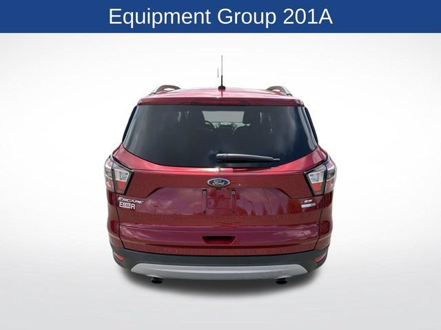 Used 2017 Ford Escape SE w/ Equipment Group 201A AWD/4WD image 5
