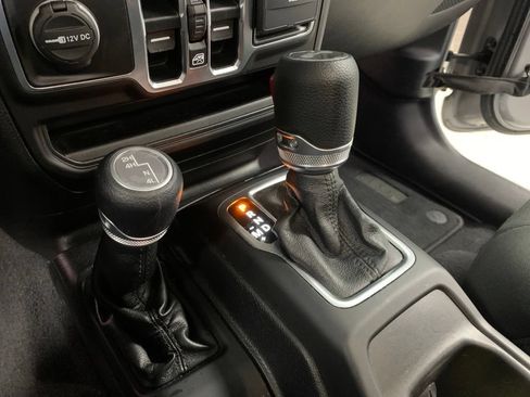 Certified 2021 Jeep Wrangler Unlimited Sport AWD/4WD image 21