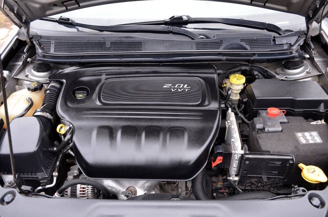 Used 2015 Dodge Dart SE w/ Convenience Group FWD image 15