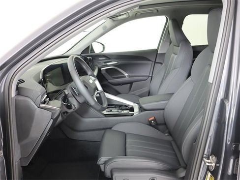 New 2025 Audi Q5 Premium Plus image 12