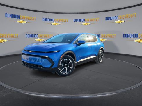 New 2026 Chevrolet Equinox EV LT image 4